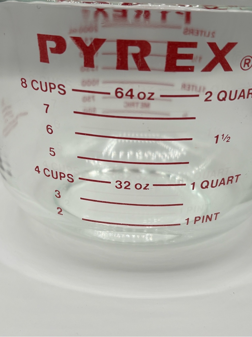 Vintage PYREX 8 cup, 2 liters 564 LARGE Red lettering EXCELLENT - Picture 9 of 11